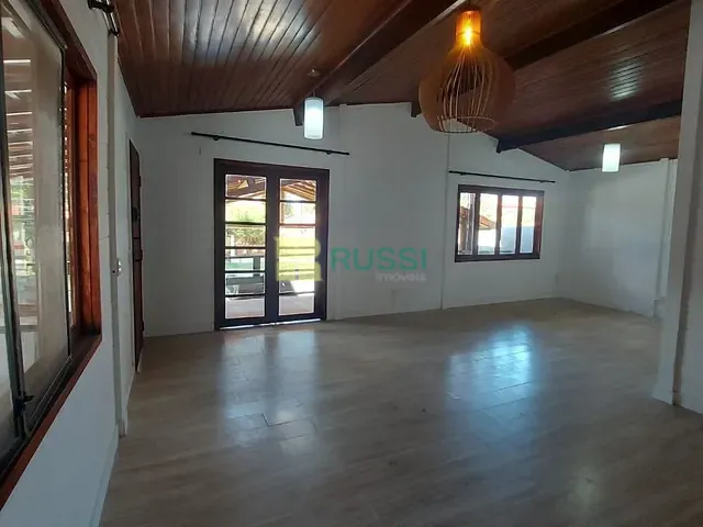 Casa com 380m² 3 quartos e 3 banheiros, à venda, no bairro Urbanova em São José dos Campos