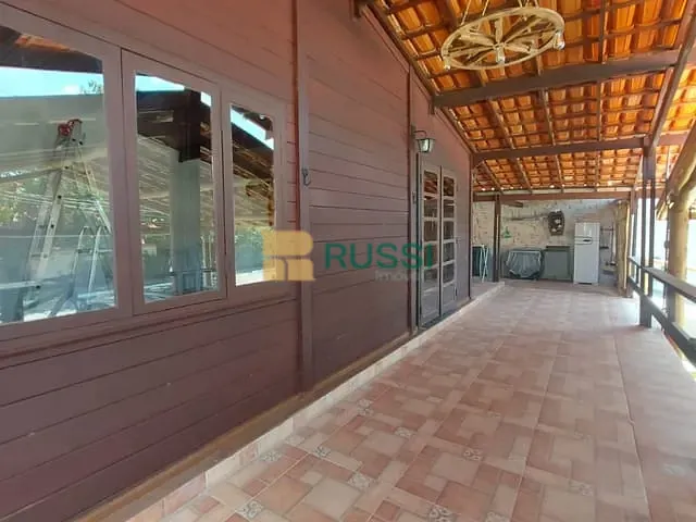 Casa com 380m² 3 quartos e 3 banheiros, à venda, no bairro Urbanova em São José dos Campos