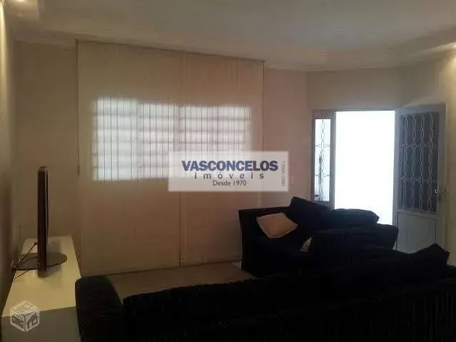 Casa, 4 quartos, 197 m² - Foto 1
