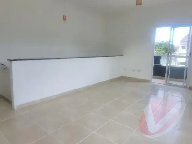 Casa com 125m² 2 quartos e 2 banheiros, à venda, no bairro Melvi em Praia Grande