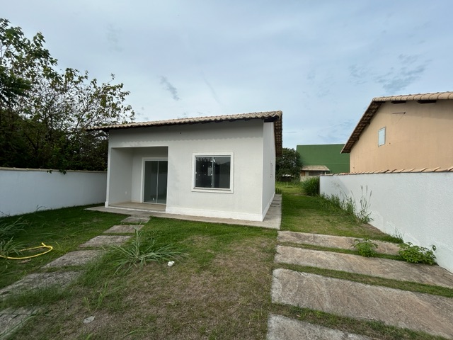 Casa com 480m² 2 quartos e 2 banheiros, à venda, no bairro Jardim Atlântico Central (Itaipuaçu) em Maricá