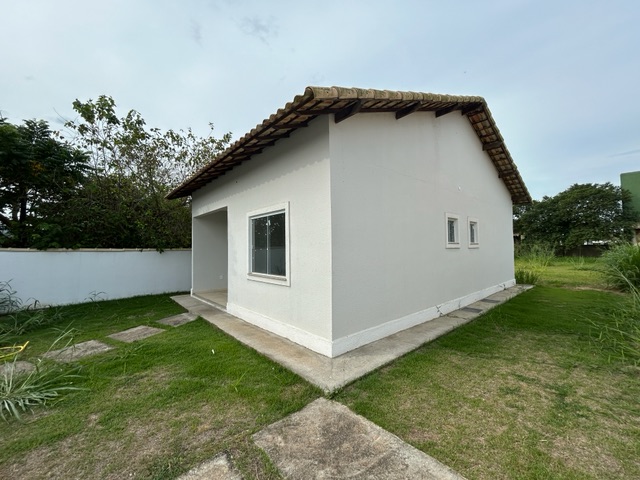 Casa com 480m² 2 quartos e 2 banheiros, à venda, no bairro Jardim Atlântico Central (Itaipuaçu) em Maricá