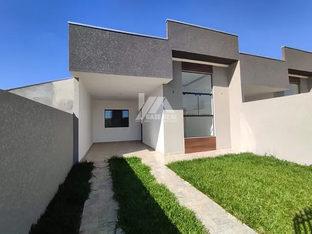 Casa com 98m² 3 quartos e 2 banheiros, à venda, no bairro Cará-Cará em Ponta Grossa