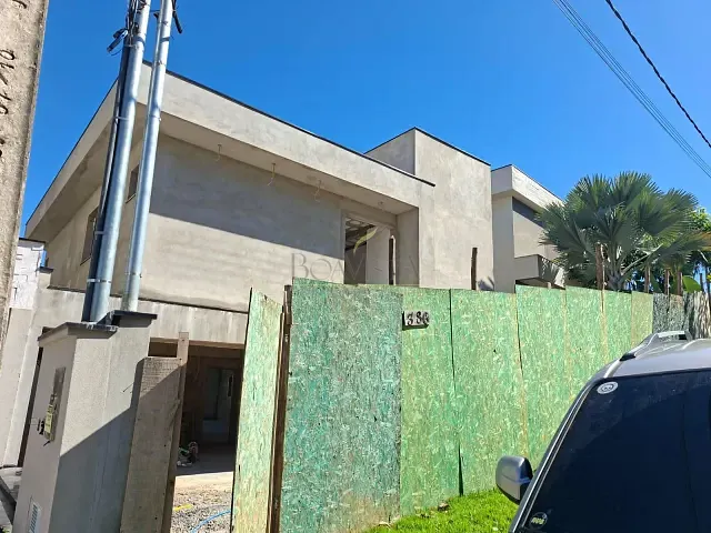Casa com 460m² 3 quartos e 4 banheiros, à venda, no bairro Condomínio Vale das Águas em Bragança Paulista