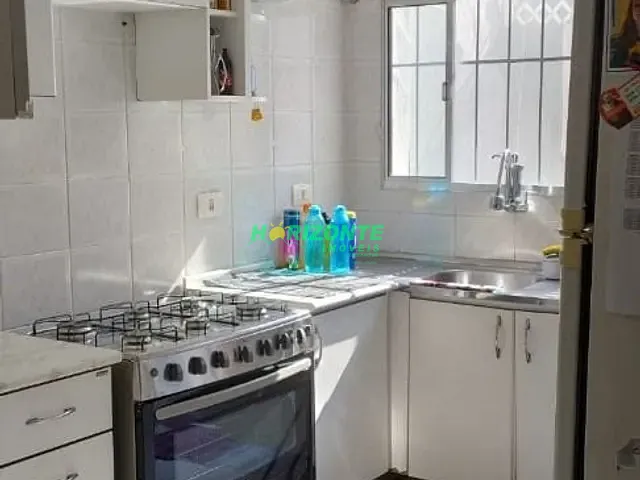 Casa com 180m² 2 quartos e 1 banheiro, à venda, no bairro Parque Califórnia em Jacareí