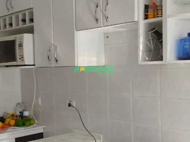 Casa com 180m² 2 quartos e 1 banheiro, à venda, no bairro Parque Califórnia em Jacareí