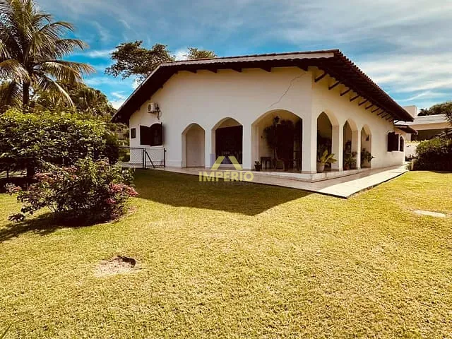 Casa com 2380m² 4 quartos e 5 banheiros, à venda, no bairro Condomínio Fechado Piccolo Paese em Salto