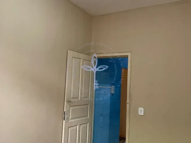 Casa 2 quartos e 2 banheiros, para alugar, no bairro Centro em Mangaratiba