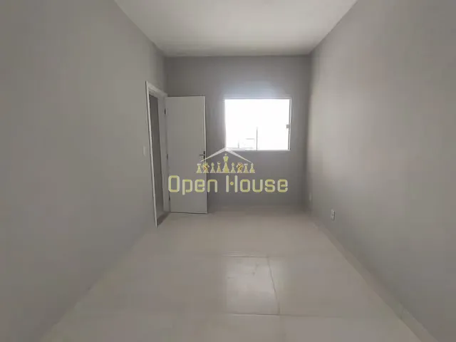 Casa com 90m² 2 quartos e 1 banheiro, à venda, no bairro Colonia Santo Antonio em Barra Mansa