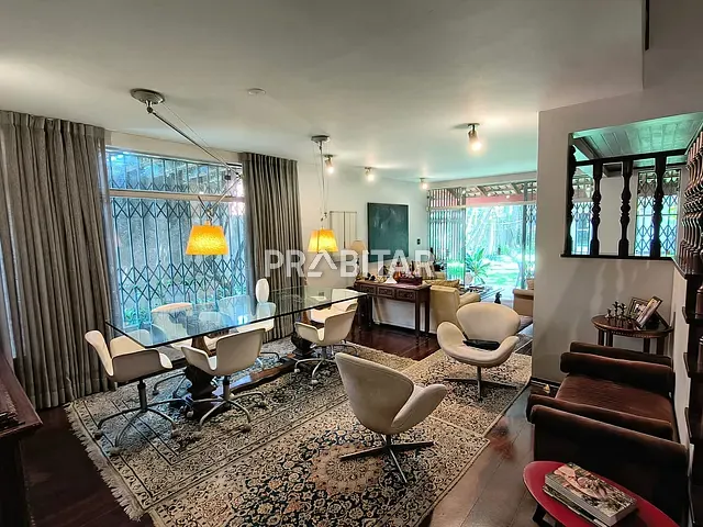 Casa 4 quartos e 5 banheiros, à venda, no bairro Alto da Lapa em São Paulo