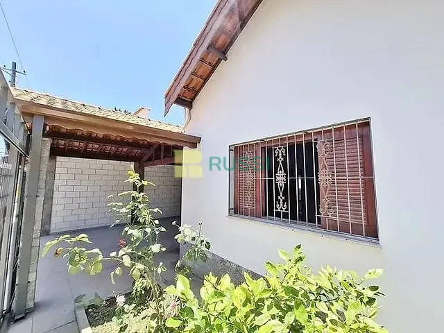 Casa com 298m² 3 quartos e 2 banheiros, à venda, no bairro Jardim Paraíba em Jacareí