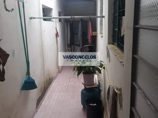 Casa com 275m² 2 quartos e 2 banheiros, à venda, no bairro Jardim Augusta em São José dos Campos