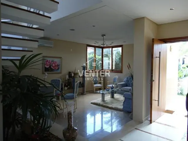 Casa com 438m² 3 quartos e 1 banheiro, à venda, no bairro Jardim das Nações em Taubaté