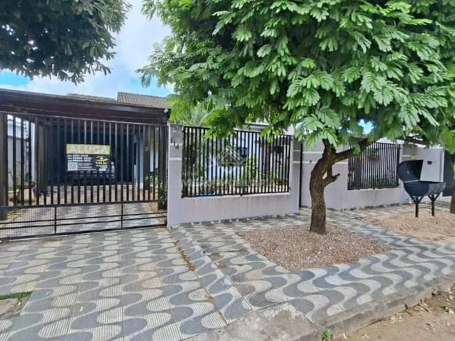 Casa com 390m² 3 quartos e 2 banheiros, para alugar, no bairro Jardim Ibirapuera em Sinop
