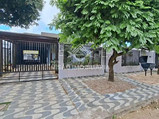 Casa com 390m² 3 quartos e 2 banheiros, para alugar, no bairro Jardim Ibirapuera em Sinop