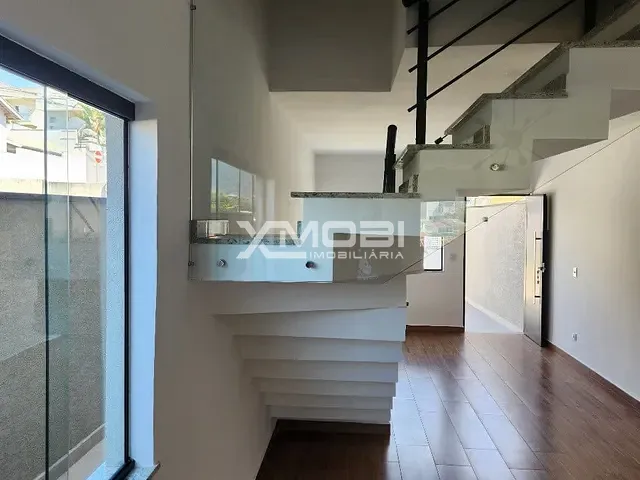 Casa com 150m² 3 quartos e 3 banheiros, à venda, no bairro Jardim Jaraguá em Atibaia