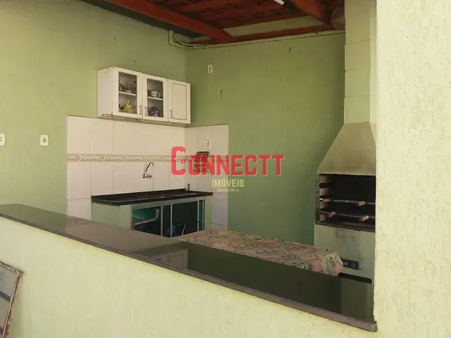 Casa com 282m² 3 quartos e 1 banheiro, à venda, no bairro Vila Tiberio em Ribeirão Preto