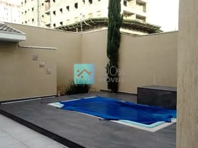 Casa com 309m² 3 quartos e 5 banheiros, à venda, no bairro Loteamento Villa Branca em Jacareí