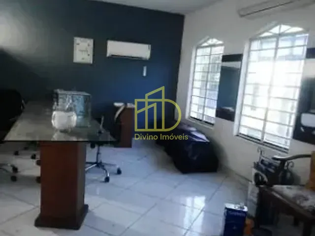 Casa com 330m², à venda ou para alugar, no bairro Jardim Vera Cruz em Sorocaba