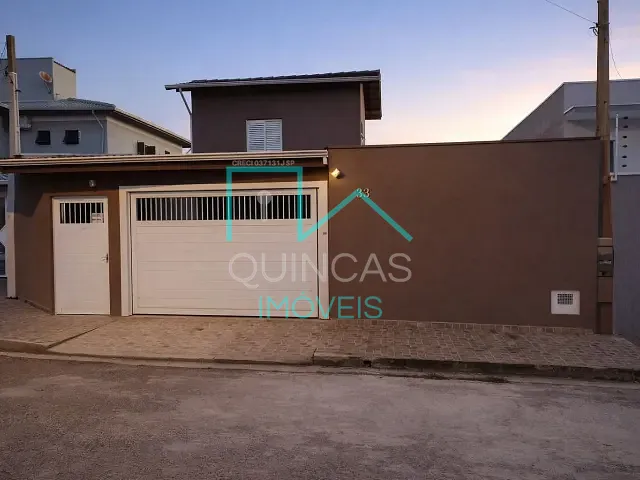 Casa com 353m² 4 quartos e 4 banheiros, à venda, no bairro Horto Santo Antonio em Jundiaí