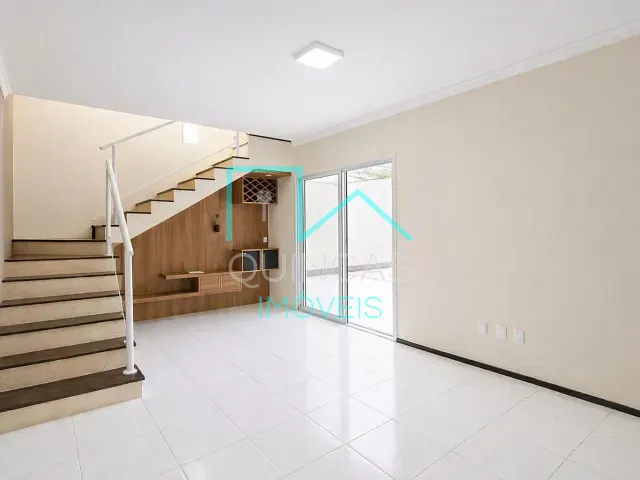 Casa com 353m² 4 quartos e 4 banheiros, à venda, no bairro Horto Santo Antonio em Jundiaí