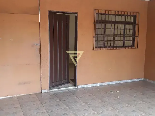 Casa com 180m² 3 quartos e 3 banheiros, à venda, no bairro Ipiranga em Ribeirão Preto