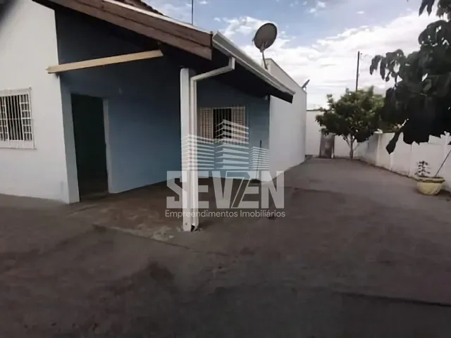 Casa com 222m² 3 quartos e 1 banheiro, à venda, no bairro Parque São João em Bauru