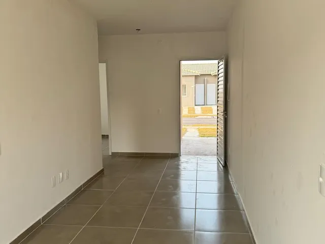 Casa com 100m² 2 quartos e 1 banheiro, à venda, no bairro Três Vendas em Pelotas