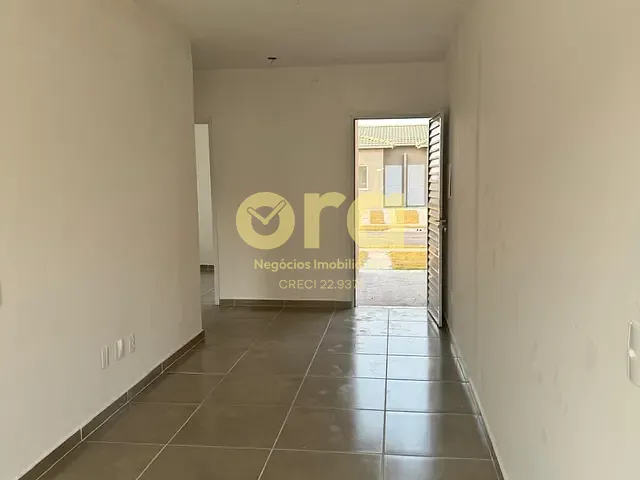 Casa com 100m² 2 quartos e 1 banheiro, à venda, no bairro Três Vendas em Pelotas