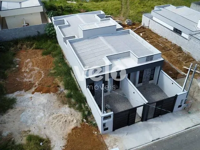 Casa com 125m² 3 quartos e 2 banheiros, à venda, no bairro Residencial Antares em Taubaté