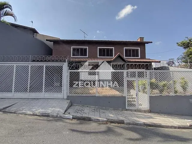 Casa com 375m² 4 quartos e 1 banheiro, à venda, no bairro City Bussocaba em Osasco