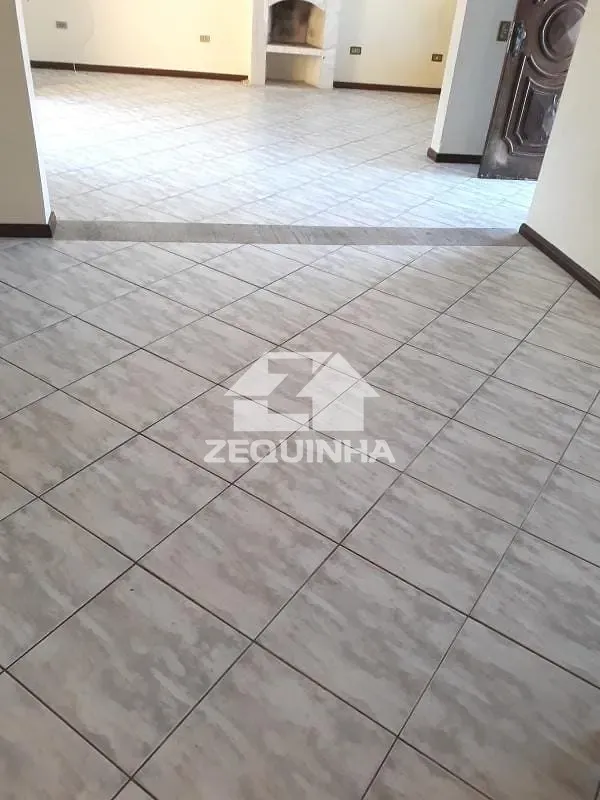 Casa, 4 quartos, 219 m² - Foto 8