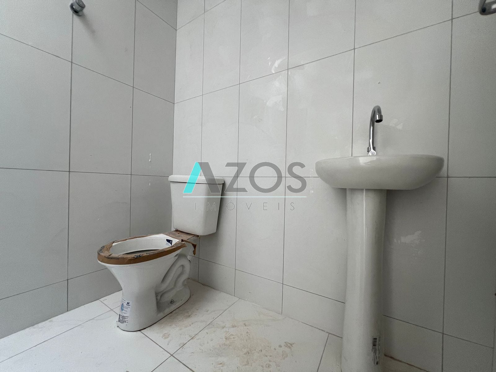 Casa à venda com 3 quartos, 60m² - Foto 18