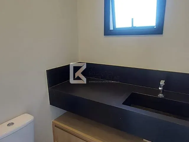 Casa com 225m² 4 quartos e 4 banheiros, à venda, no bairro Colinas de Indaiatuba em Indaiatuba