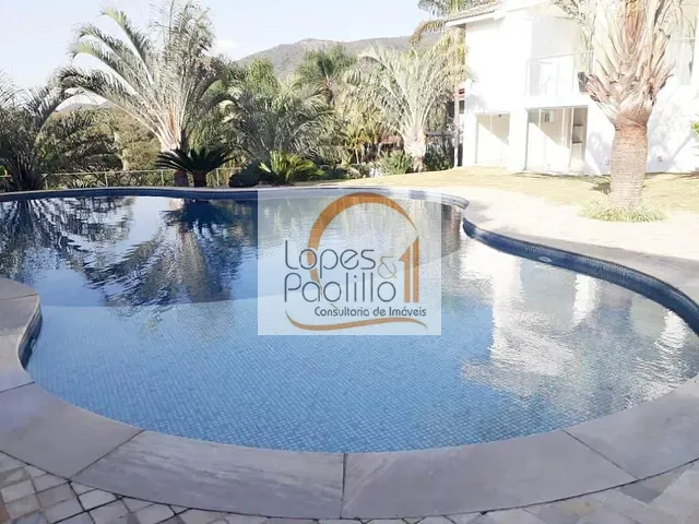 Casa com 1415m² 4 quartos e 6 banheiros, à venda, no bairro Jardim Flamboyant-B em Atibaia