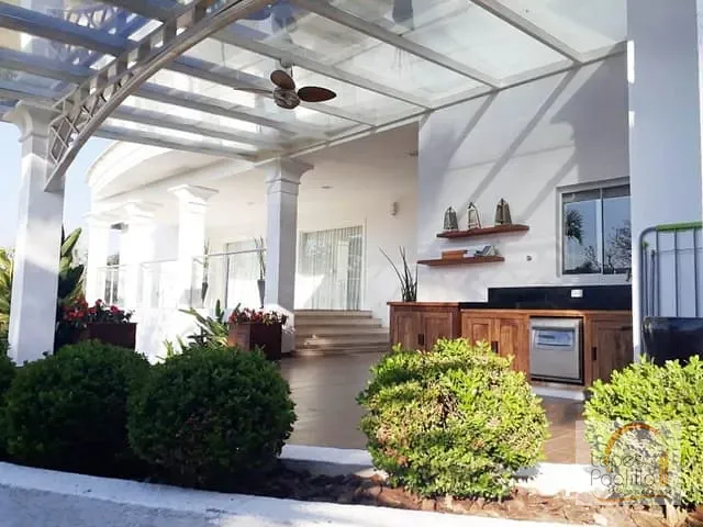 Casa com 1415m² 4 quartos e 6 banheiros, à venda, no bairro Jardim Flamboyant-B em Atibaia