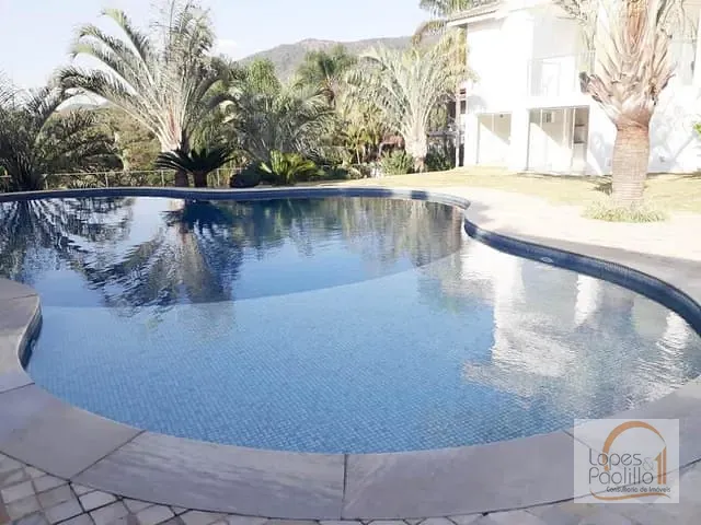 Casa com 1415m² 4 quartos e 6 banheiros, à venda, no bairro Jardim Flamboyant-B em Atibaia