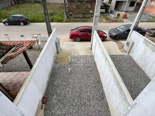 Casa com 58m² 2 quartos e 2 banheiros, à venda, no bairro Centro em Araquari
