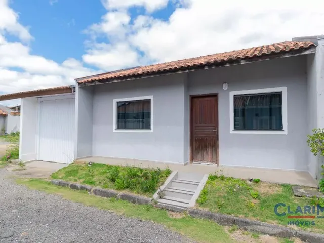 Casa 2 quartos e 2 banheiros, à venda, no bairro VILA RIVABEM em Campo Largo