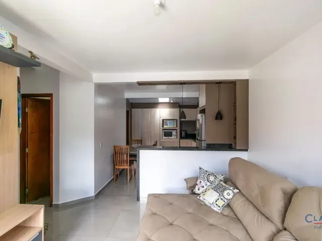 Casa 2 quartos e 2 banheiros, à venda, no bairro VILA RIVABEM em Campo Largo