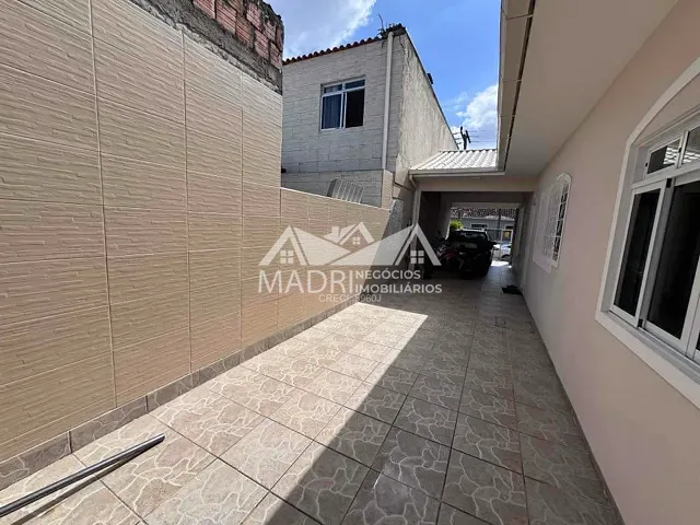 Casa com 300m² 3 quartos e 3 banheiros, à venda, no bairro Ponte do Imaruim em Palhoça