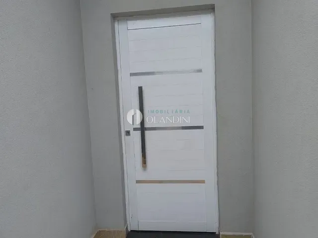 Casa com 100m² 2 quartos e 1 banheiro, para alugar, no bairro Jardim Leonor em Artur Nogueira