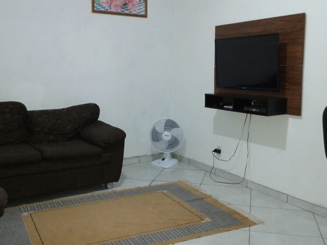 Casa 3 quartos e 1 banheiro, à venda, no bairro Vila Rica em Pindamonhangaba