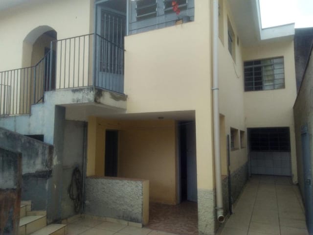 Casa com 270m² 3 quartos e 2 banheiros, à venda, no bairro Jardim Líbano em São Paulo