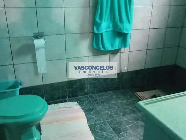 Casa com 140m² 2 quartos e 1 banheiro, à venda, no bairro Parque dos Príncipes em Jacareí