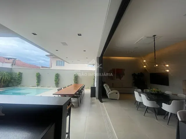 Casa à venda, no bairro Setor Residencial Sul em Sinop
