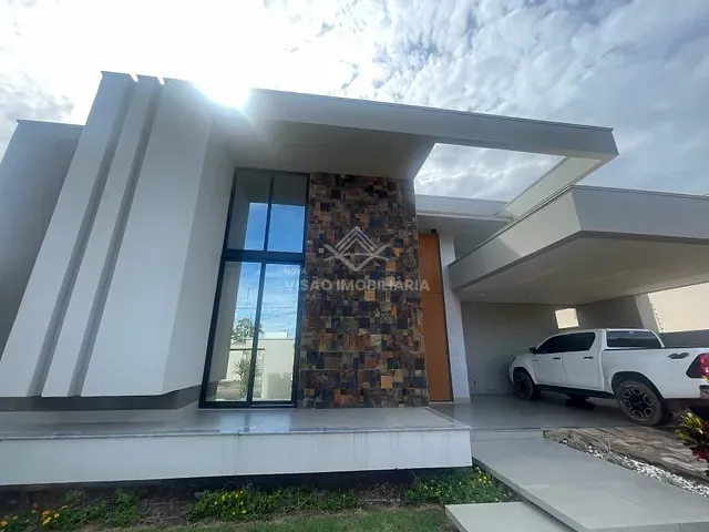 Casa à venda, no bairro Setor Residencial Sul em Sinop