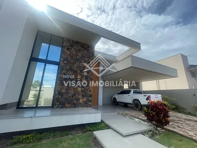 Casa à venda, no bairro Setor Residencial Sul em Sinop