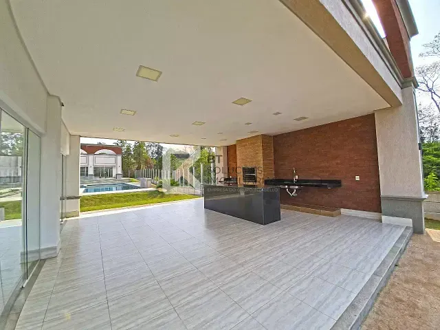 Casa com 300m² 3 quartos e 2 banheiros, à venda, no bairro Jardins Di Roma em Indaiatuba
