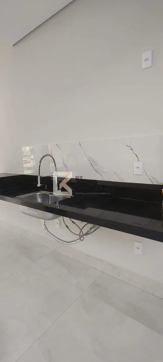 Casa, 3 quartos, 196 m² - Foto 3